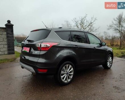 Сірий Форд Ескейп, об'ємом двигуна 2 л та пробігом 204 тис. км за 12200 $, фото 9 на Automoto.ua