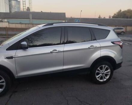 Форд Эскейп 2017 в Немирове на Automoto.ua Серый Форд Эскейп, объемом двигателя 1.5 л и пробегом 118 тыс. км за 14000 $, фото 2 на Automoto.ua