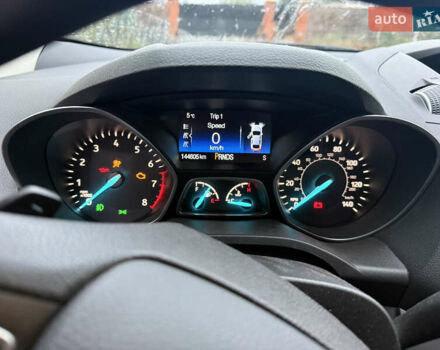 Серый Форд Эскейп, объемом двигателя 1.5 л и пробегом 144 тыс. км за 11500 $, фото 7 на Automoto.ua