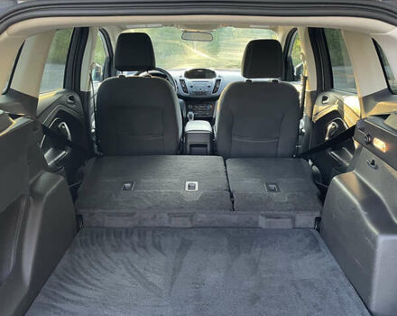 Форд Эскейп 2017 в Кременчуге на Automoto.ua Серый Форд Эскейп, объемом двигателя 2.5 л и пробегом 141 тыс. км за 12600 $, фото 15 на Automoto.ua