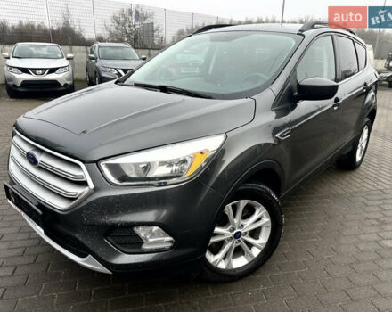 Серый Форд Эскейп, объемом двигателя 1.5 л и пробегом 169 тыс. км за 8999 $, фото 4 на Automoto.ua