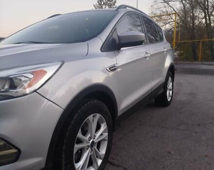 Форд Эскейп 2017 в Немирове на Automoto.ua Серый Форд Эскейп, объемом двигателя 1.5 л и пробегом 118 тыс. км за 14000 $, фото 5 на Automoto.ua