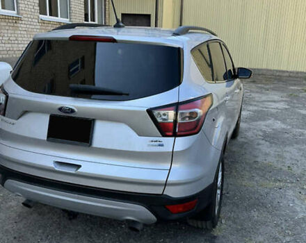 Серый Форд Эскейп, объемом двигателя 1.5 л и пробегом 80 тыс. км за 12000 $, фото 8 на Automoto.ua