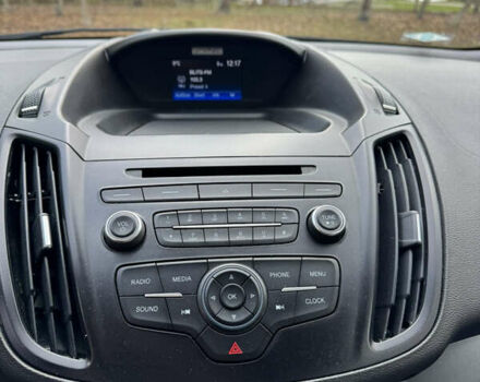 Форд Эскейп 2017 в Белой Церкве на Automoto.ua Серый Форд Эскейп, объемом двигателя 2.5 л и пробегом 195 тыс. км за 12600 $, фото 12 на Automoto.ua