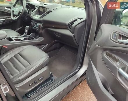 Сірий Форд Ескейп, об'ємом двигуна 2 л та пробігом 204 тис. км за 12200 $, фото 30 на Automoto.ua