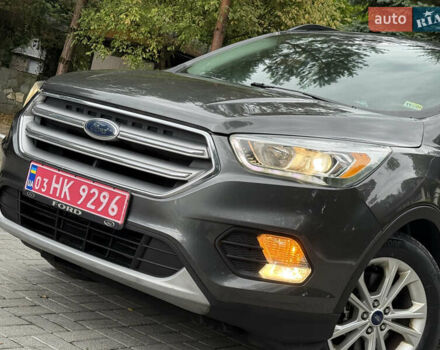 Серый Форд Эскейп, объемом двигателя 1.5 л и пробегом 176 тыс. км за 12850 $, фото 17 на Automoto.ua