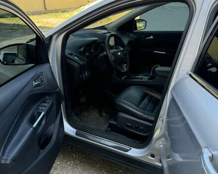 Серый Форд Эскейп, объемом двигателя 1.5 л и пробегом 80 тыс. км за 12000 $, фото 3 на Automoto.ua