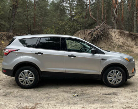 Серый Форд Эскейп, объемом двигателя 2.5 л и пробегом 141 тыс. км за 12500 $, фото 8 на Automoto.ua