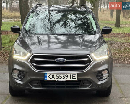 Серый Форд Эскейп, объемом двигателя 1.5 л и пробегом 102 тыс. км за 11500 $, фото 4 на Automoto.ua
