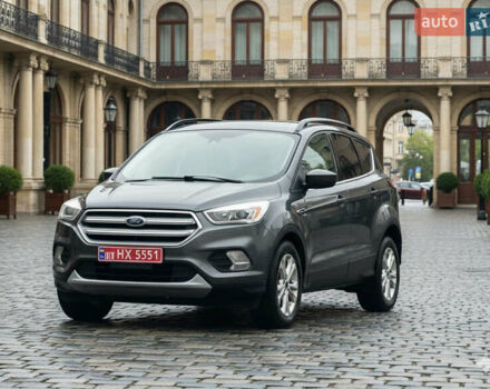 Сірий Форд Ескейп, об'ємом двигуна 1.5 л та пробігом 235 тис. км за 9550 $, фото 3 на Automoto.ua