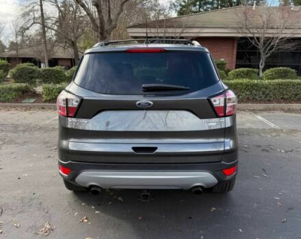 Сірий Форд Ескейп, об'ємом двигуна 2 л та пробігом 58 тис. км за 6300 $, фото 5 на Automoto.ua