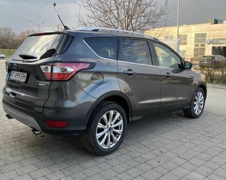 Серый Форд Эскейп, объемом двигателя 2 л и пробегом 115 тыс. км за 9500 $, фото 6 на Automoto.ua