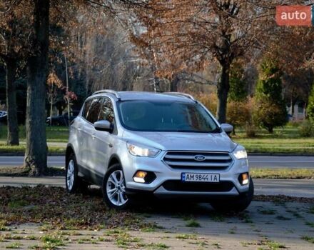 Сірий Форд Ескейп, об'ємом двигуна 2 л та пробігом 137 тис. км за 12900 $, фото 1 на Automoto.ua