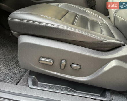 Серый Форд Эскейп, объемом двигателя 2 л и пробегом 86 тыс. км за 16500 $, фото 21 на Automoto.ua