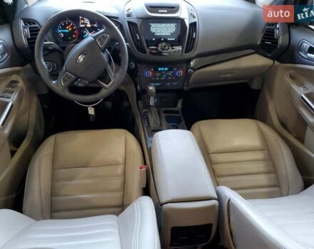 Сірий Форд Ескейп, об'ємом двигуна 2 л та пробігом 43 тис. км за 2900 $, фото 7 на Automoto.ua