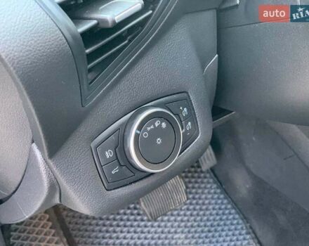 Серый Форд Эскейп, объемом двигателя 1.5 л и пробегом 118 тыс. км за 14690 $, фото 22 на Automoto.ua