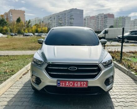 Сірий Форд Ескейп, об'ємом двигуна 2.5 л та пробігом 160 тис. км за 12999 $, фото 2 на Automoto.ua