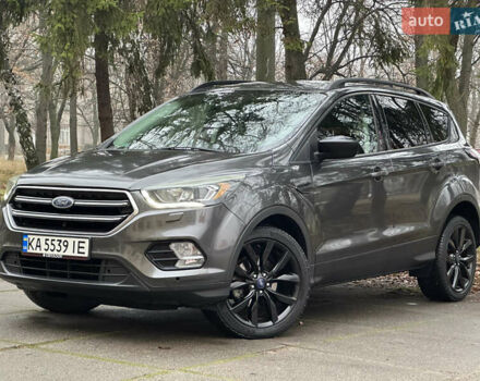 Серый Форд Эскейп, объемом двигателя 1.5 л и пробегом 102 тыс. км за 11500 $, фото 7 на Automoto.ua