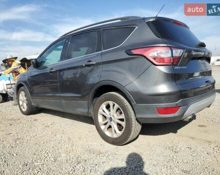 Серый Форд Эскейп, объемом двигателя 2 л и пробегом 115 тыс. км за 1700 $, фото 1 на Automoto.ua