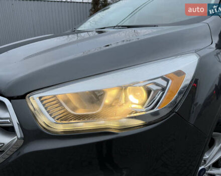 Серый Форд Эскейп, объемом двигателя 1.5 л и пробегом 155 тыс. км за 15500 $, фото 7 на Automoto.ua