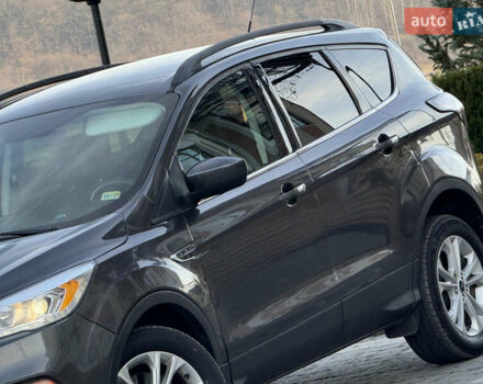 Серый Форд Эскейп, объемом двигателя 1.5 л и пробегом 176 тыс. км за 11999 $, фото 18 на Automoto.ua