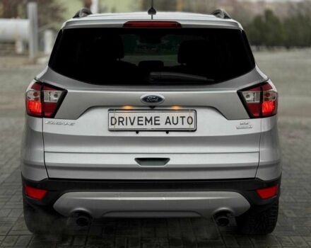 Серый Форд Эскейп, объемом двигателя 1.5 л и пробегом 193 тыс. км за 10999 $, фото 5 на Automoto.ua