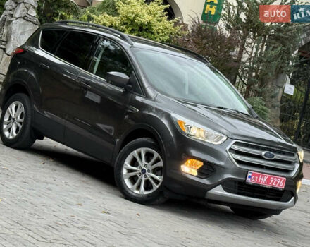Серый Форд Эскейп, объемом двигателя 1.5 л и пробегом 176 тыс. км за 12850 $, фото 3 на Automoto.ua