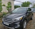 Серый Форд Эскейп, объемом двигателя 2 л и пробегом 185 тыс. км за 12800 $, фото 1 на Automoto.ua