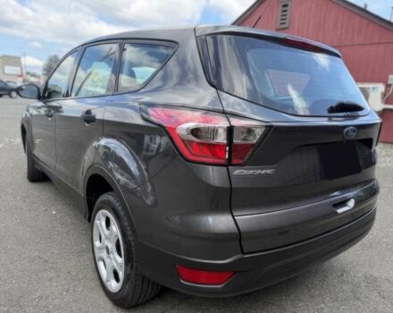 Серый Форд Эскейп, объемом двигателя 2.5 л и пробегом 63 тыс. км за 9500 $, фото 4 на Automoto.ua