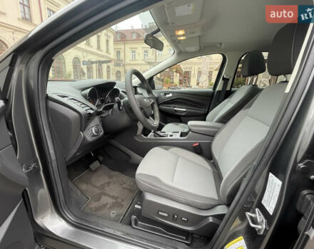 Серый Форд Эскейп, объемом двигателя 1.5 л и пробегом 235 тыс. км за 9550 $, фото 13 на Automoto.ua