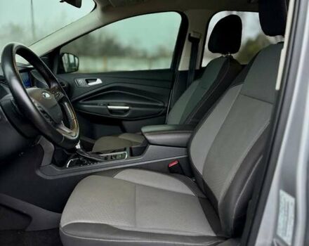 Серый Форд Эскейп, объемом двигателя 1.5 л и пробегом 193 тыс. км за 10999 $, фото 10 на Automoto.ua