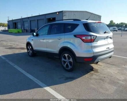 Серый Форд Эскейп, объемом двигателя 1.5 л и пробегом 39 тыс. км за 1200 $, фото 2 на Automoto.ua