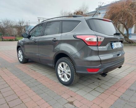 Сірий Форд Ескейп, об'ємом двигуна 1.5 л та пробігом 131 тис. км за 11950 $, фото 3 на Automoto.ua