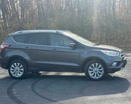 Сірий Форд Ескейп, об'ємом двигуна 2 л та пробігом 89 тис. км за 8000 $, фото 3 на Automoto.ua