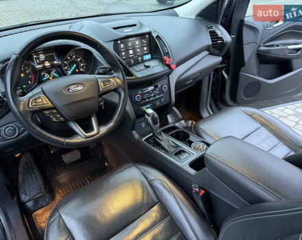 Серый Форд Эскейп, объемом двигателя 1.5 л и пробегом 155 тыс. км за 15500 $, фото 55 на Automoto.ua