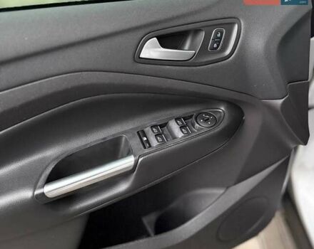 Серый Форд Эскейп, объемом двигателя 1.5 л и пробегом 193 тыс. км за 10999 $, фото 29 на Automoto.ua