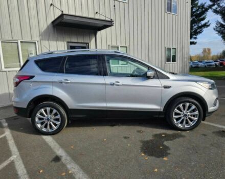 Серый Форд Эскейп, объемом двигателя 2 л и пробегом 58 тыс. км за 1100 $, фото 2 на Automoto.ua