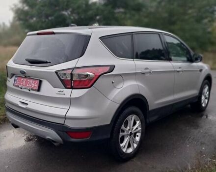 Серый Форд Эскейп, объемом двигателя 1.5 л и пробегом 130 тыс. км за 12500 $, фото 3 на Automoto.ua