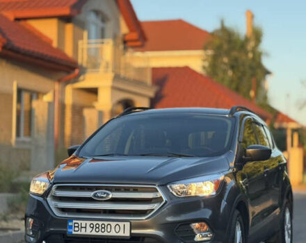 Сірий Форд Ескейп, об'ємом двигуна 1.5 л та пробігом 120 тис. км за 14500 $, фото 1 на Automoto.ua