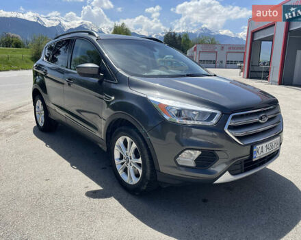 Серый Форд Эскейп, объемом двигателя 2 л и пробегом 154 тыс. км за 13400 $, фото 10 на Automoto.ua
