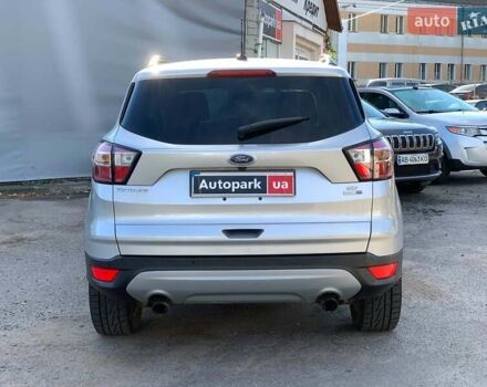 Серый Форд Эскейп, объемом двигателя 1.5 л и пробегом 118 тыс. км за 14690 $, фото 5 на Automoto.ua