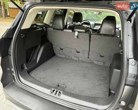 Серый Форд Эскейп, объемом двигателя 1.5 л и пробегом 176 тыс. км за 12850 $, фото 60 на Automoto.ua