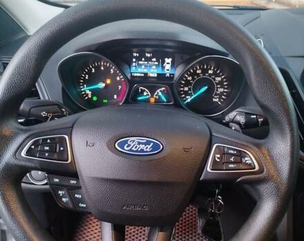 Форд Эскейп 2017 в Немирове на Automoto.ua Серый Форд Эскейп, объемом двигателя 1.5 л и пробегом 118 тыс. км за 14000 $, фото 37 на Automoto.ua