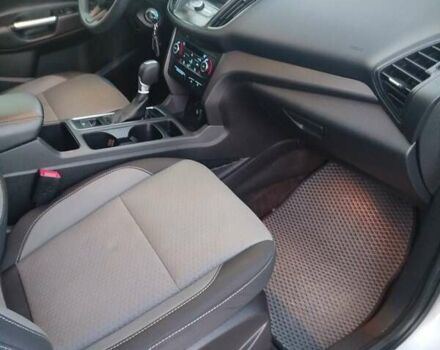 Форд Эскейп 2017 в Немирове на Automoto.ua Серый Форд Эскейп, объемом двигателя 1.5 л и пробегом 118 тыс. км за 14000 $, фото 16 на Automoto.ua