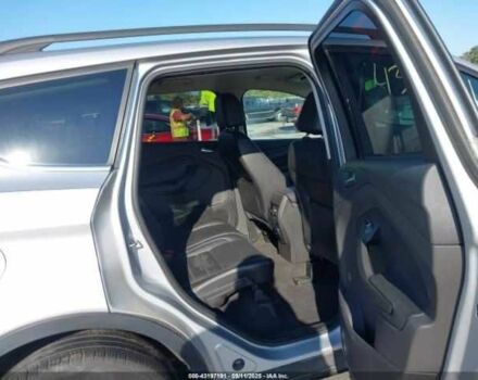 Серый Форд Эскейп, объемом двигателя 1.5 л и пробегом 39 тыс. км за 1200 $, фото 7 на Automoto.ua