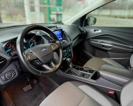 Серый Форд Эскейп, объемом двигателя 1.5 л и пробегом 193 тыс. км за 10999 $, фото 8 на Automoto.ua