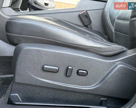 Серый Форд Эскейп, объемом двигателя 1.5 л и пробегом 176 тыс. км за 11999 $, фото 43 на Automoto.ua