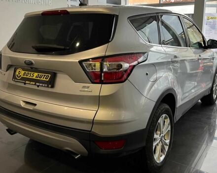 Серый Форд Эскейп, объемом двигателя 1.5 л и пробегом 130 тыс. км за 12650 $, фото 6 на Automoto.ua