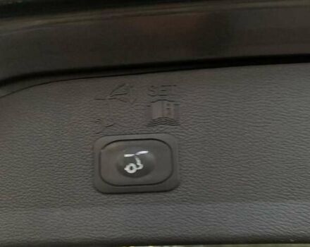 Серый Форд Эскейп, объемом двигателя 2 л и пробегом 80 тыс. км за 12000 $, фото 8 на Automoto.ua