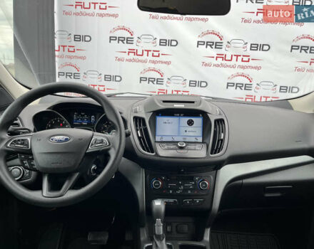 Серый Форд Эскейп, объемом двигателя 1.5 л и пробегом 220 тыс. км за 12150 $, фото 13 на Automoto.ua